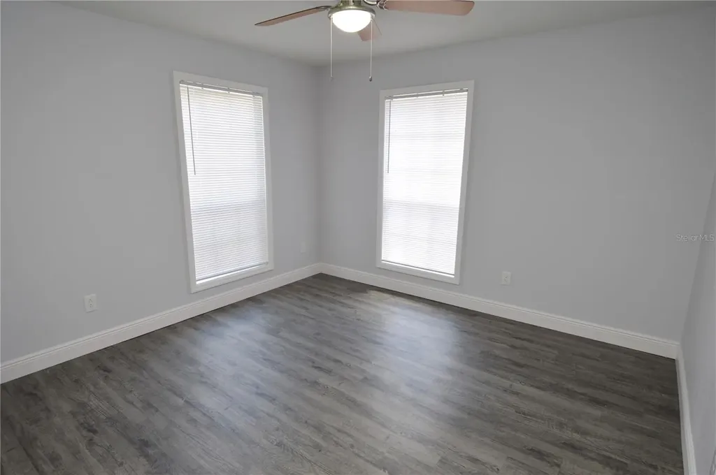 8633 Fancy Finch Drive Tampa FL 33614
