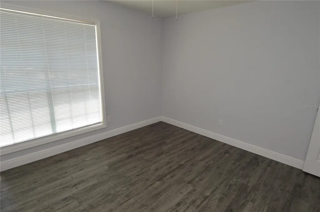 8633 Fancy Finch Drive Tampa FL 33614