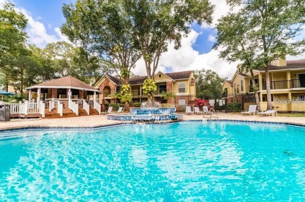 8633 Fancy Finch Drive Tampa FL 33614