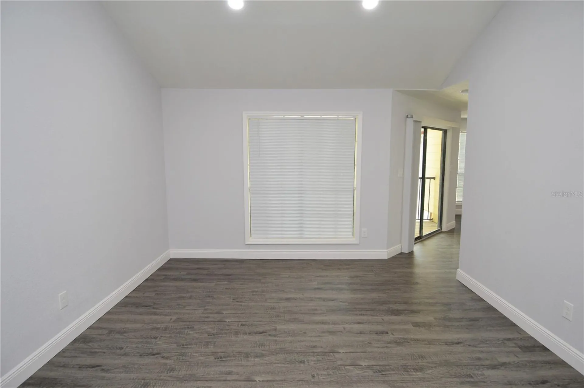 8633 Fancy Finch Drive Tampa FL 33614