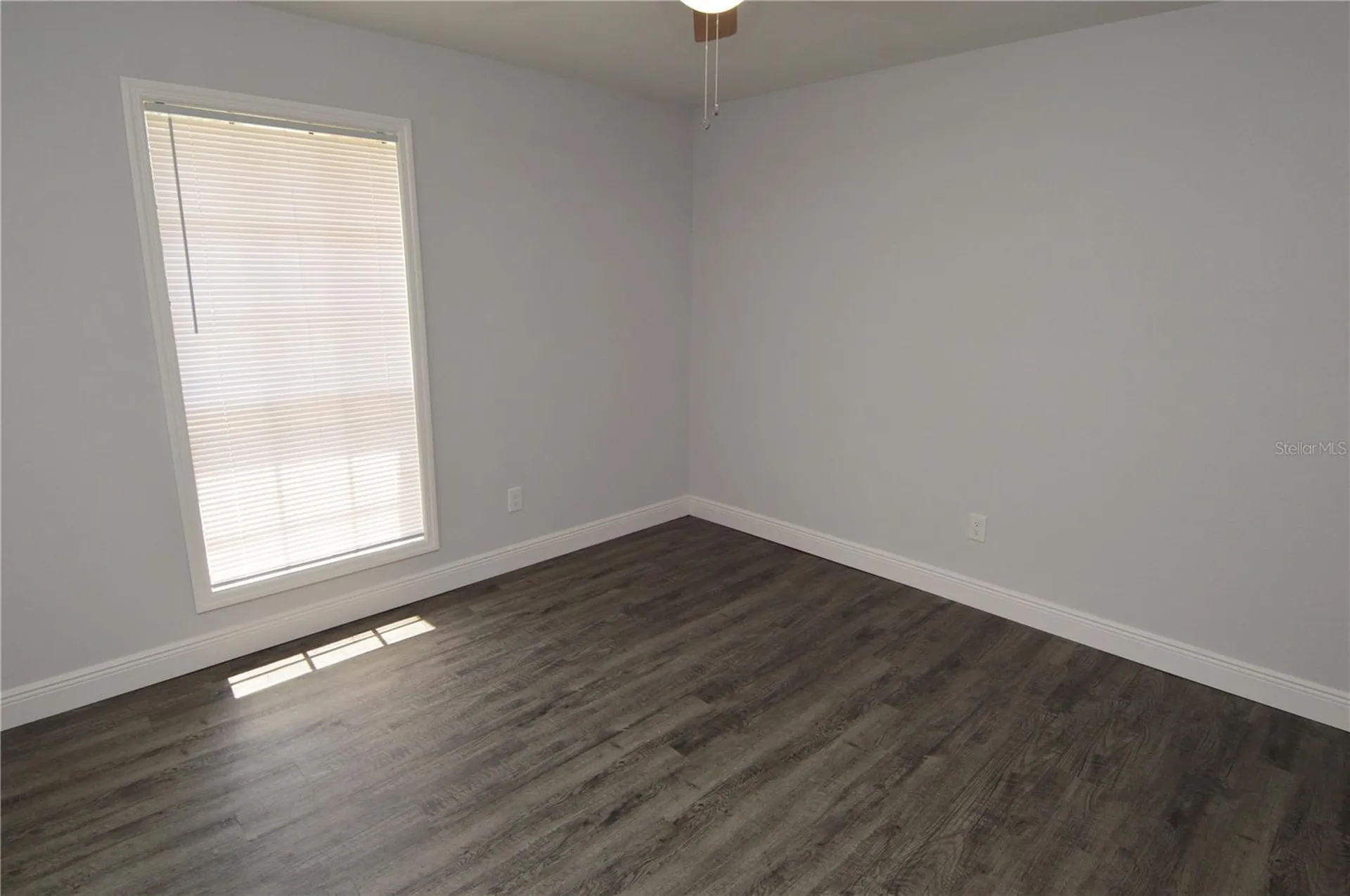 8633 Fancy Finch Drive Tampa FL 33614