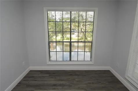 8633 Fancy Finch Drive Tampa FL 33614