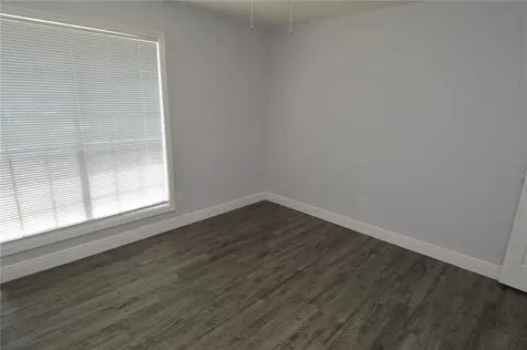 8633 Fancy Finch Drive Tampa FL 33614