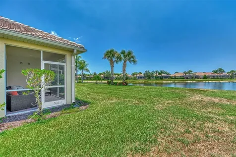 19191 Lappacio Street Venice FL 34293
