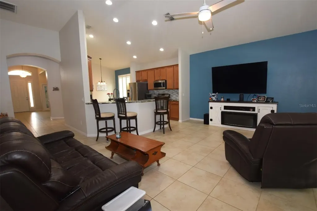 573 Kistler Circle Clermont FL 34715