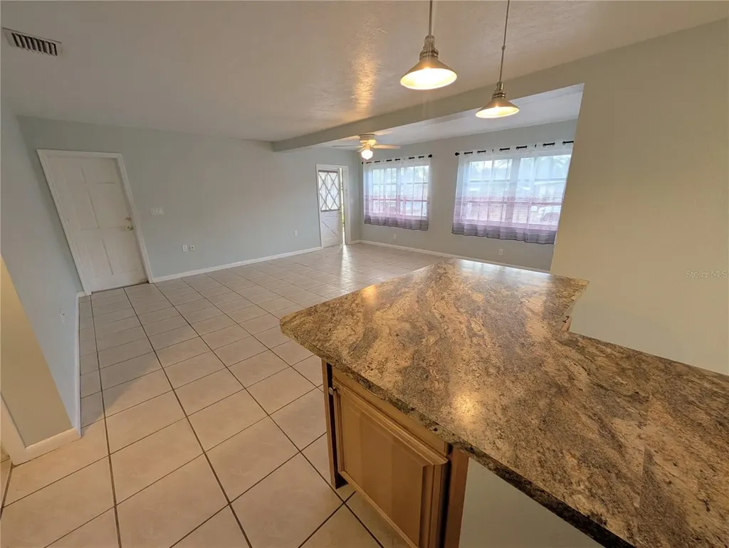1912 3rd Avenue E Bradenton FL 34208