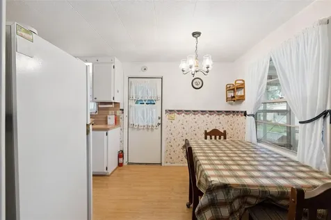 102 Parkland Drive Eustis FL 32726