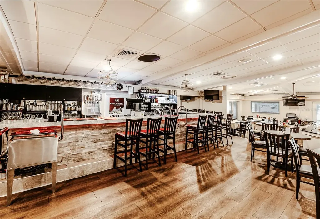 2100 Kings Highway Punta Gorda FL 33980