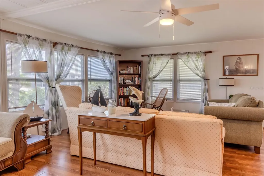 2100 Kings Highway Punta Gorda FL 33980