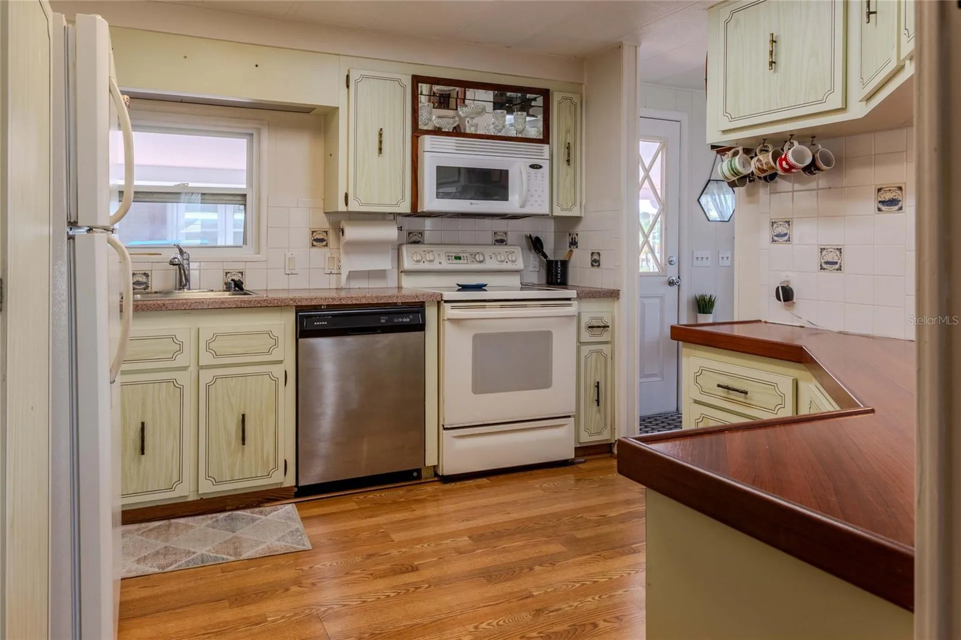 2100 Kings Highway Punta Gorda FL 33980