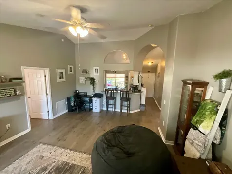 13512 Biscayne Drive Grand Island FL 32735