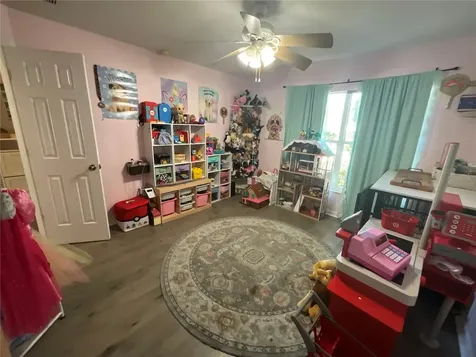 13512 Biscayne Drive Grand Island FL 32735