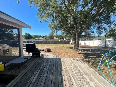 13512 Biscayne Drive Grand Island FL 32735