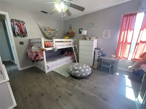 13512 Biscayne Drive Grand Island FL 32735