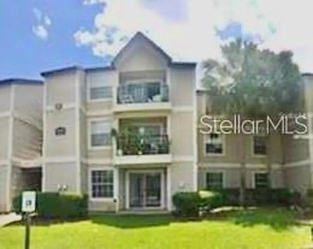 1948 Lake Atriums Circle Orlando FL 32839
