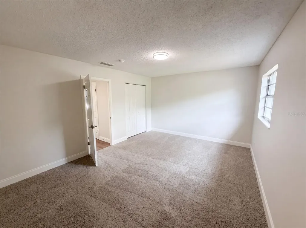 11607 English Street Orlando FL 32817