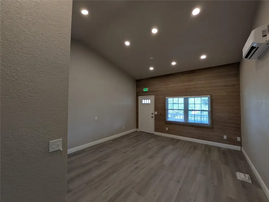 1120 Pinellas Bayway S St Petersburg FL 33715
