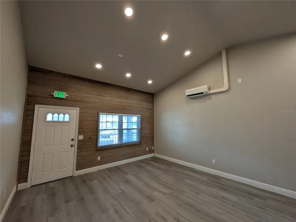 1120 Pinellas Bayway S St Petersburg FL 33715