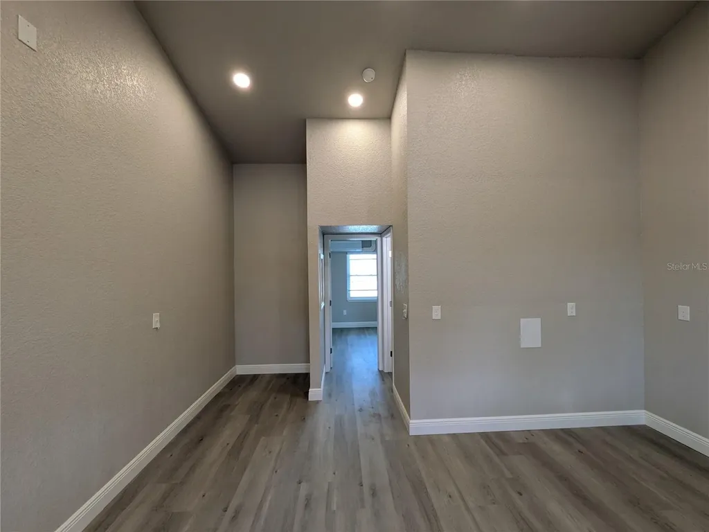 1120 Pinellas Bayway S St Petersburg FL 33715