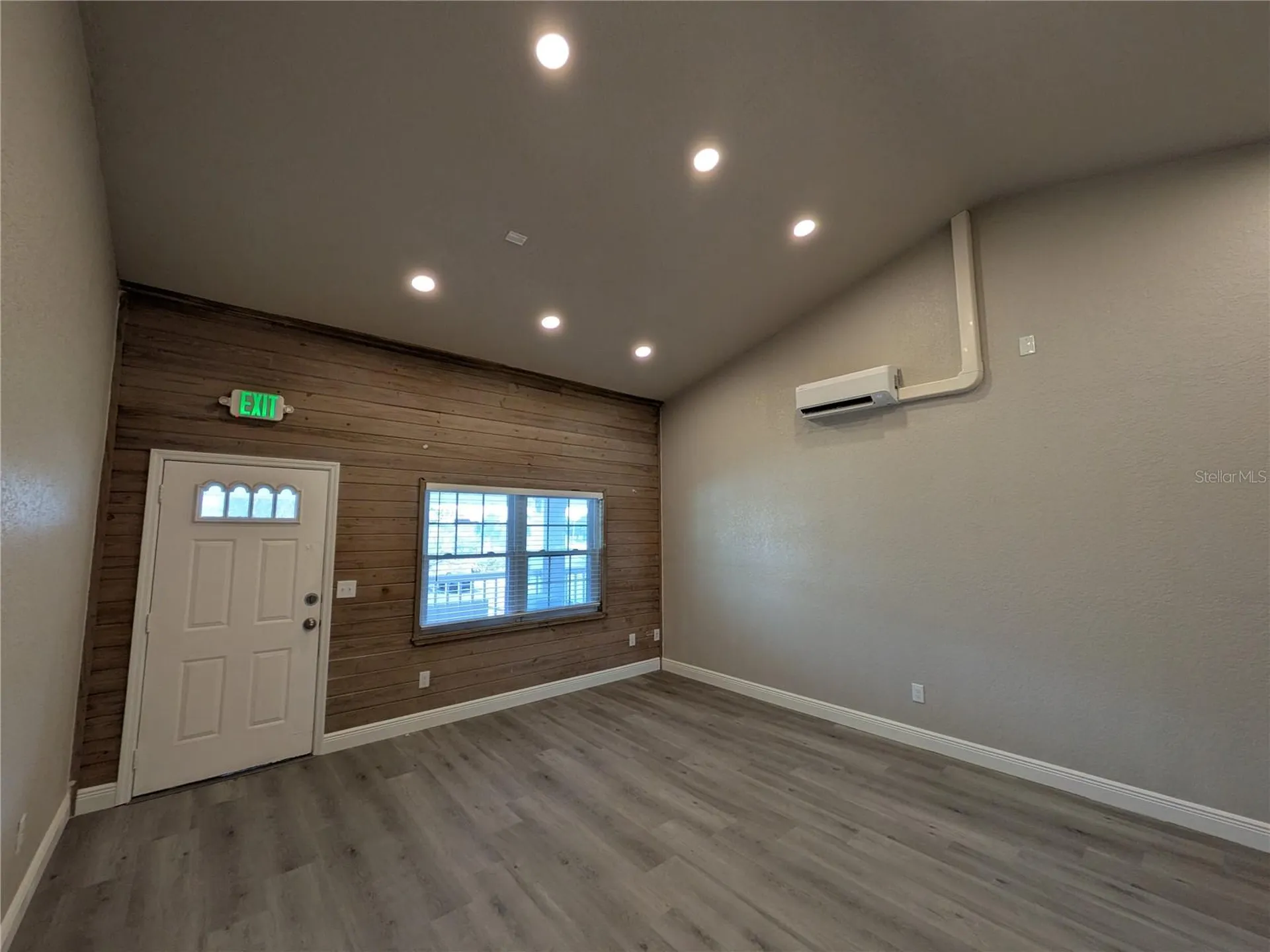1120 Pinellas Bayway S St Petersburg FL 33715