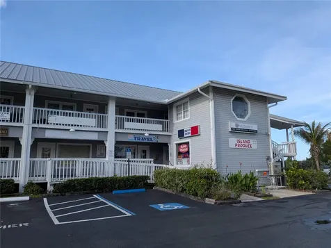 1120 Pinellas Bayway S St Petersburg FL 33715