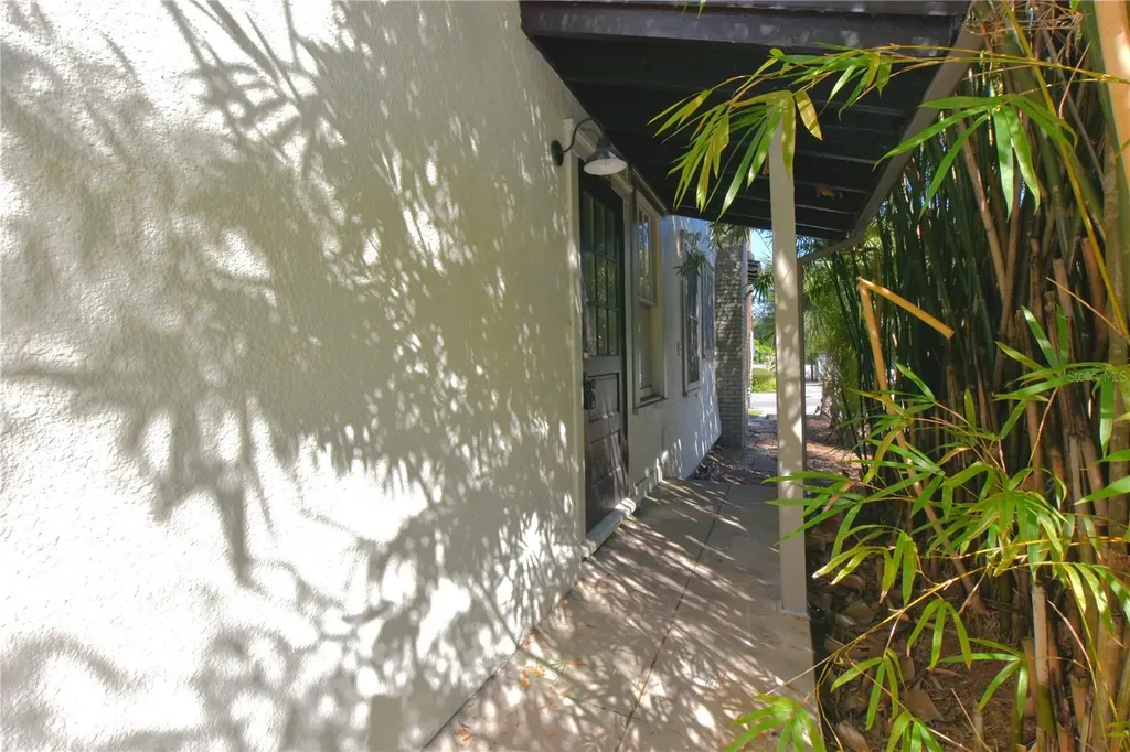 709 1/2 Park Hill Avenue Lakeland FL 33801
