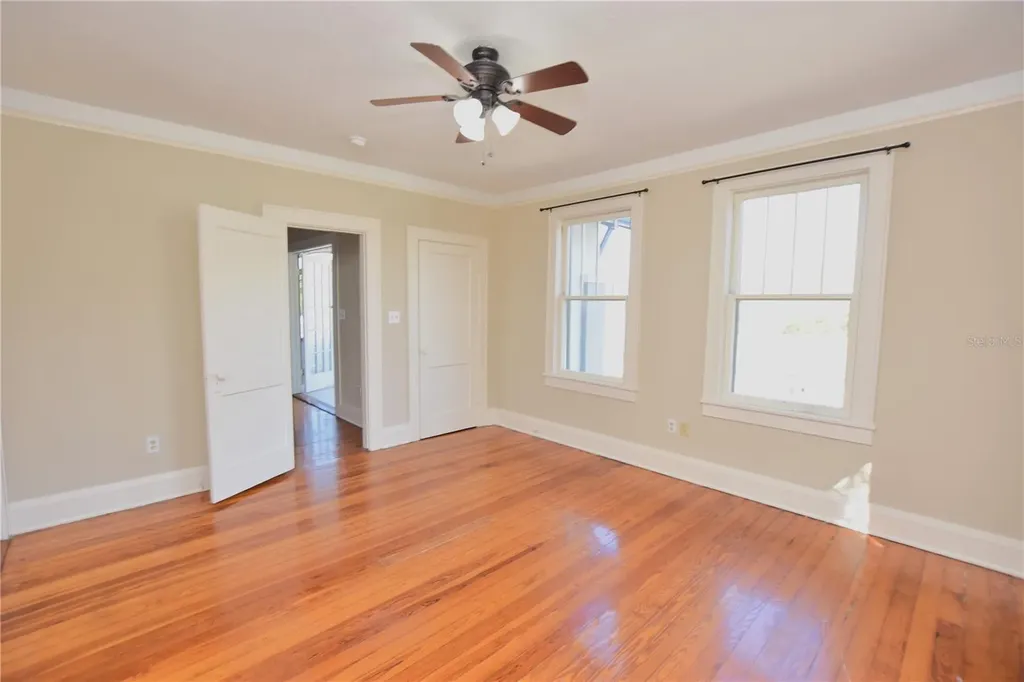 709 1/2 Park Hill Avenue Lakeland FL 33801