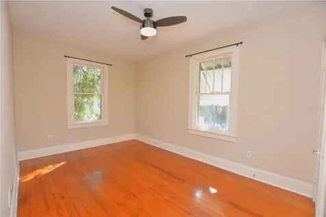 709 1/2 Park Hill Avenue Lakeland FL 33801