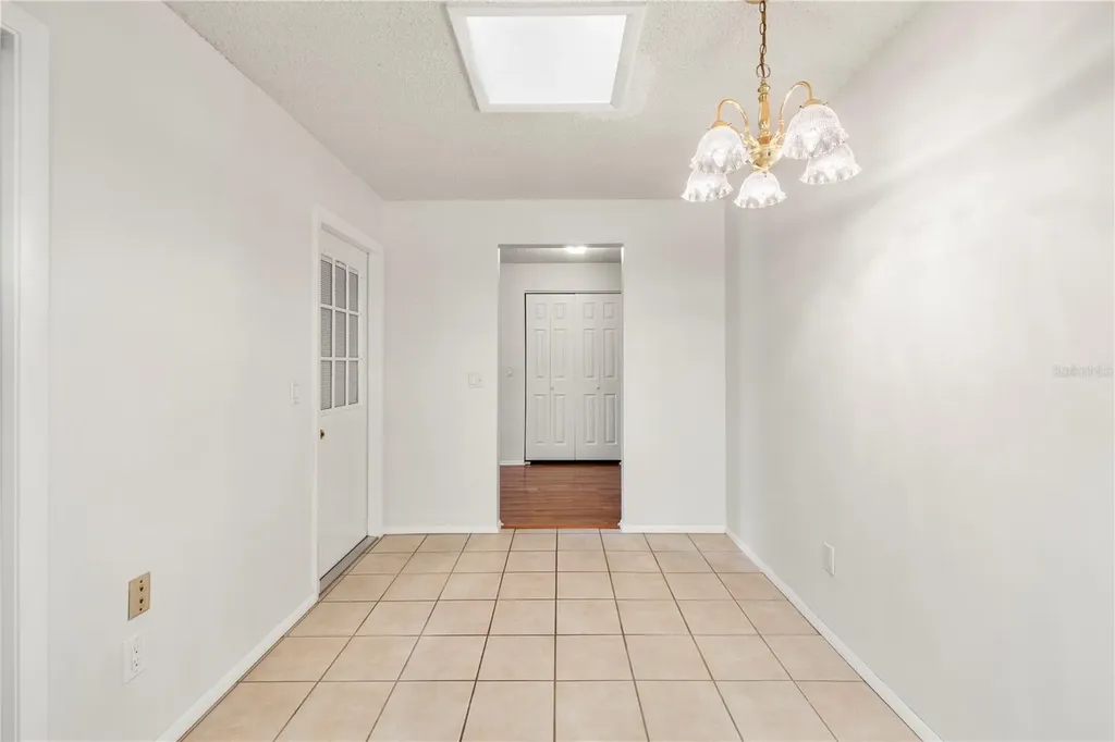 1855 Kim Acres Lane Dover FL 33527