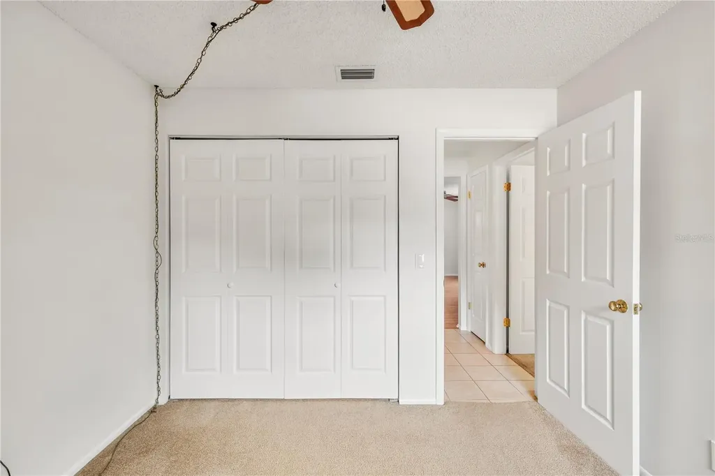 1855 Kim Acres Lane Dover FL 33527
