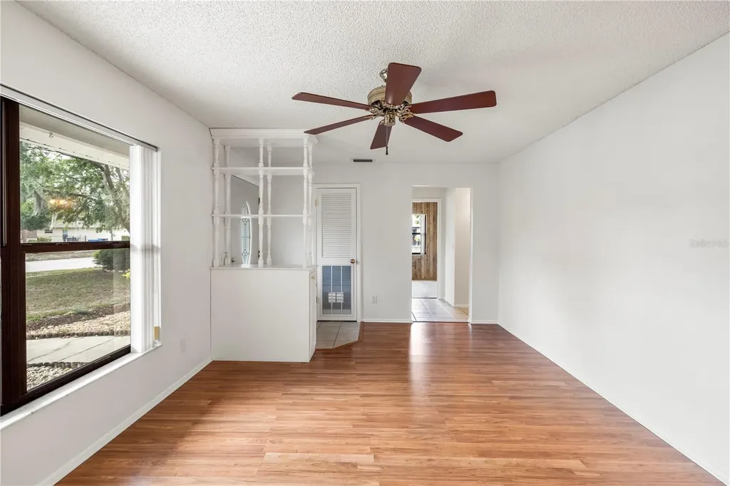 1855 Kim Acres Lane Dover FL 33527