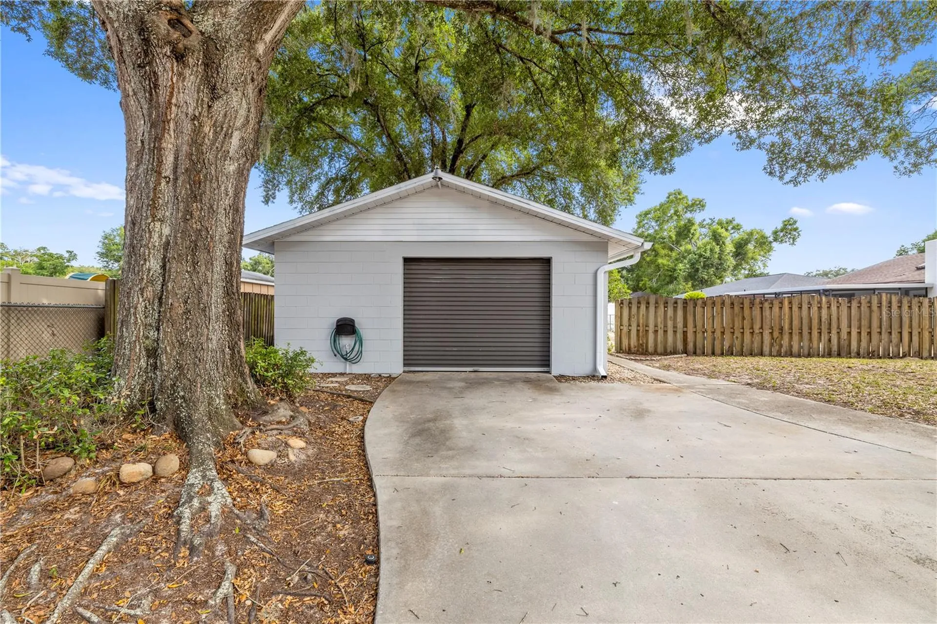 1855 Kim Acres Lane Dover FL 33527