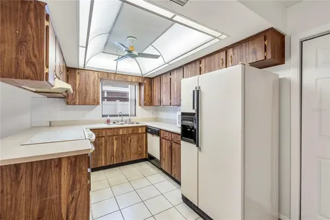 1855 Kim Acres Lane Dover FL 33527