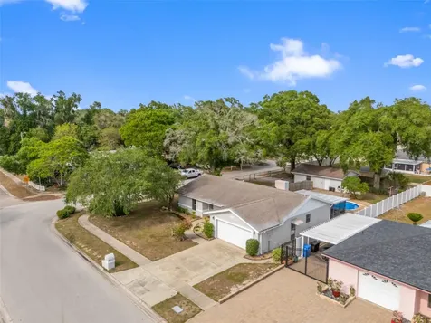 1855 Kim Acres Lane Dover FL 33527