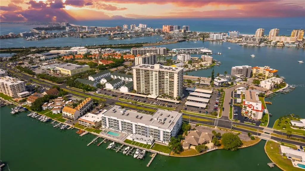 400 Island Way Clearwater Beach FL 33767