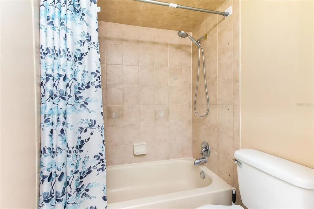 400 Island Way Clearwater Beach FL 33767