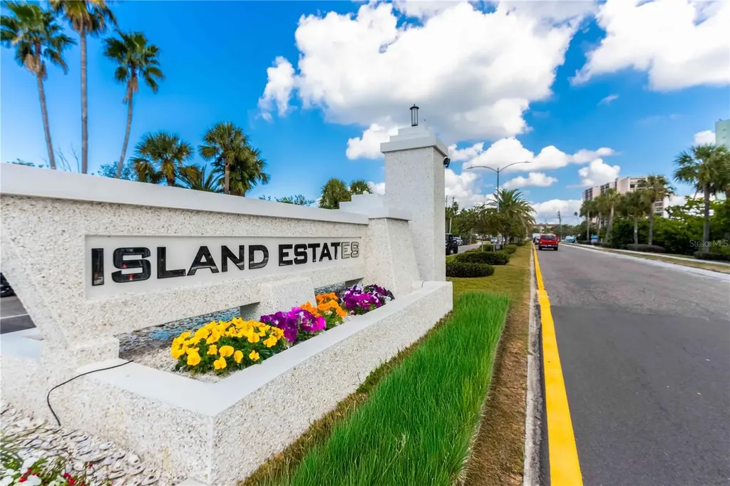 400 Island Way Clearwater Beach FL 33767