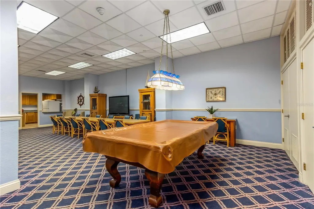 400 Island Way Clearwater Beach FL 33767