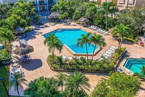 400 Island Way Clearwater Beach FL 33767