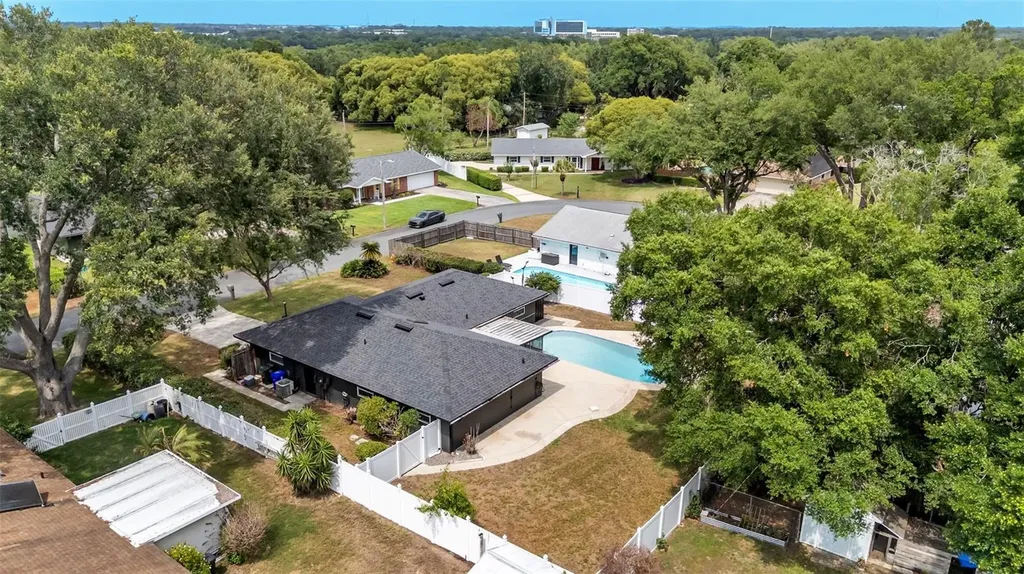 4301 Orangewood Loop E Lakeland FL 33813