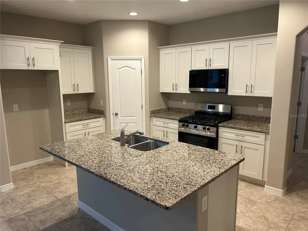 720 E Victoria Trails Boulevard Deland FL 32724