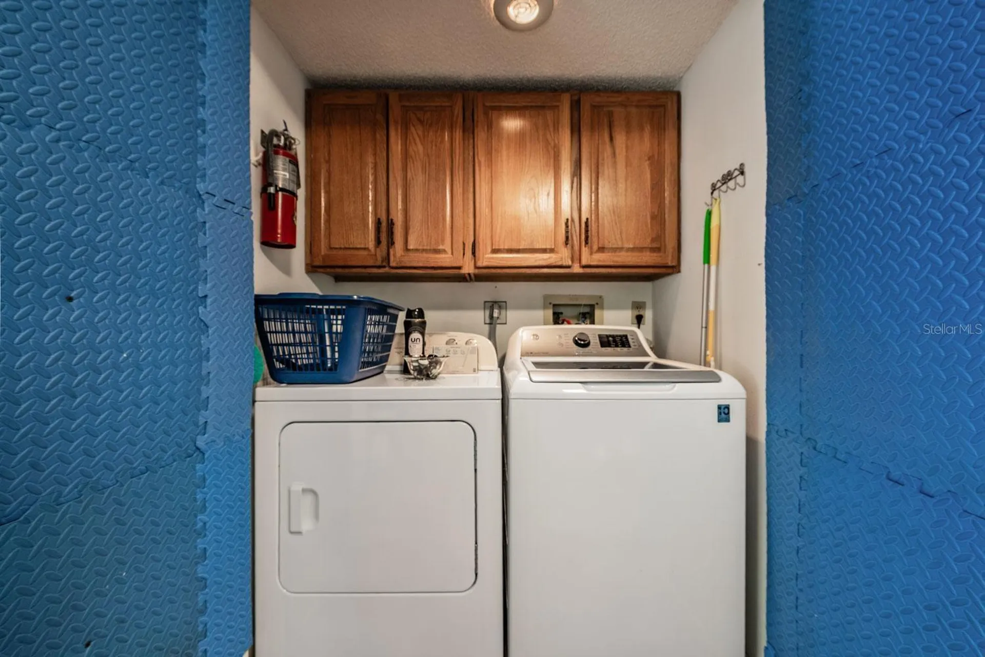 8727 Bardmoor Place Seminole FL 33777