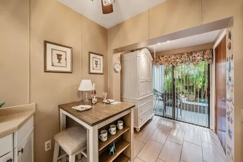 8727 Bardmoor Place Seminole FL 33777