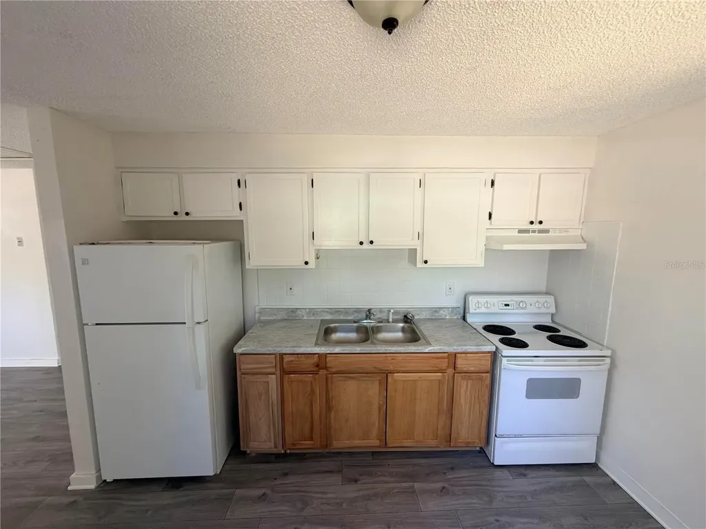 7434 Chapel Avenue New Port Richey FL 34652