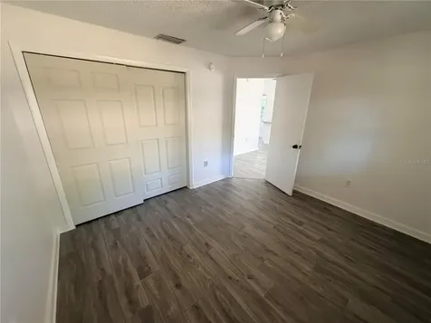 7434 Chapel Avenue New Port Richey FL 34652