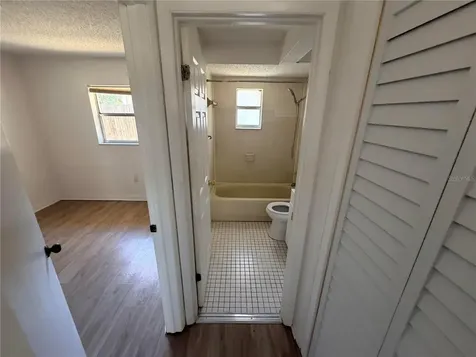 7434 Chapel Avenue New Port Richey FL 34652