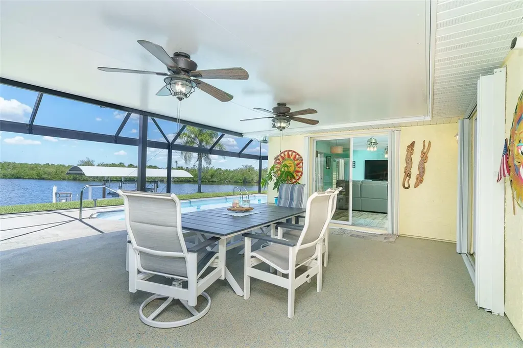 4195 Surfside Court Port Charlotte FL 33948