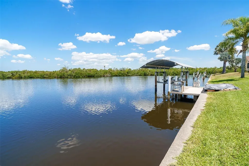 4195 Surfside Court Port Charlotte FL 33948