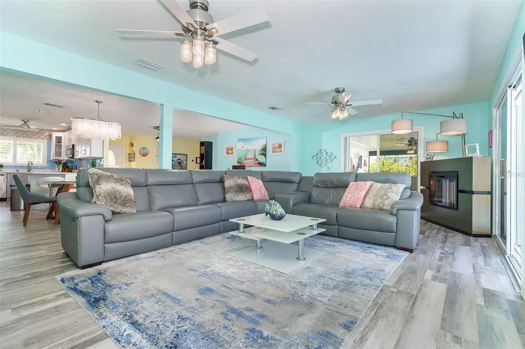 4195 Surfside Court Port Charlotte FL 33948