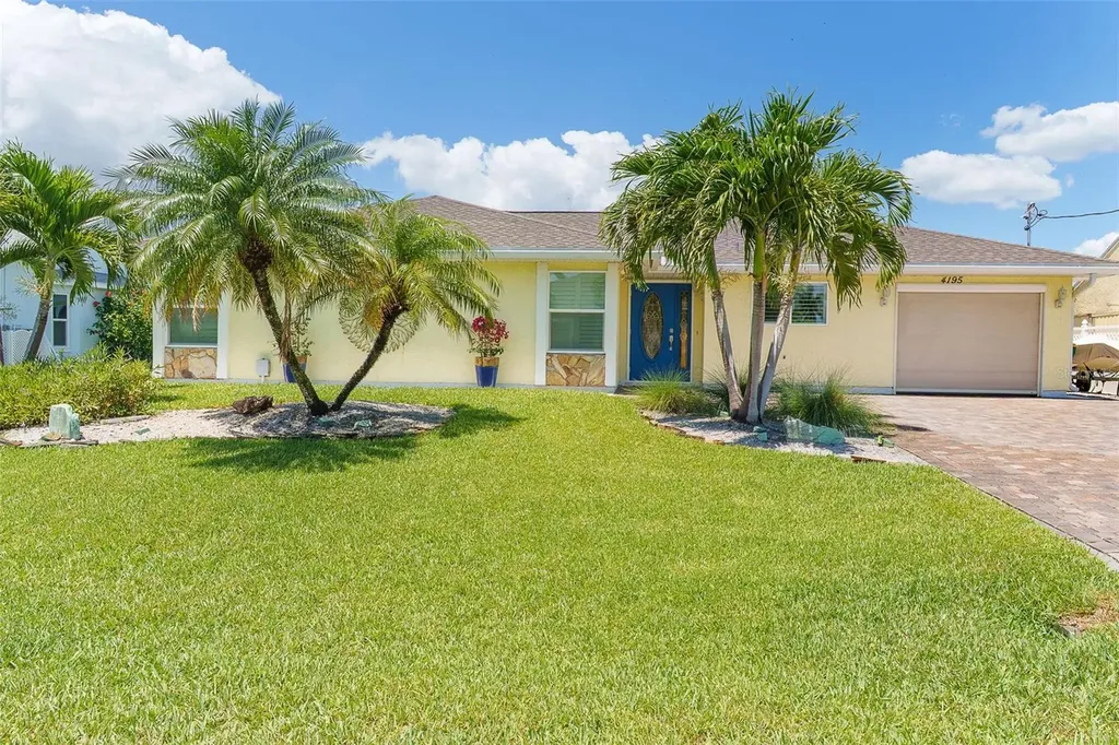 4195 Surfside Court Port Charlotte FL 33948